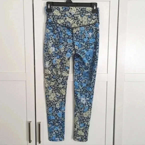 FREE PEOPLE |  Women's Lose Control Wrap Floral Blue/Yellow Leggings - Picture 3 of 5